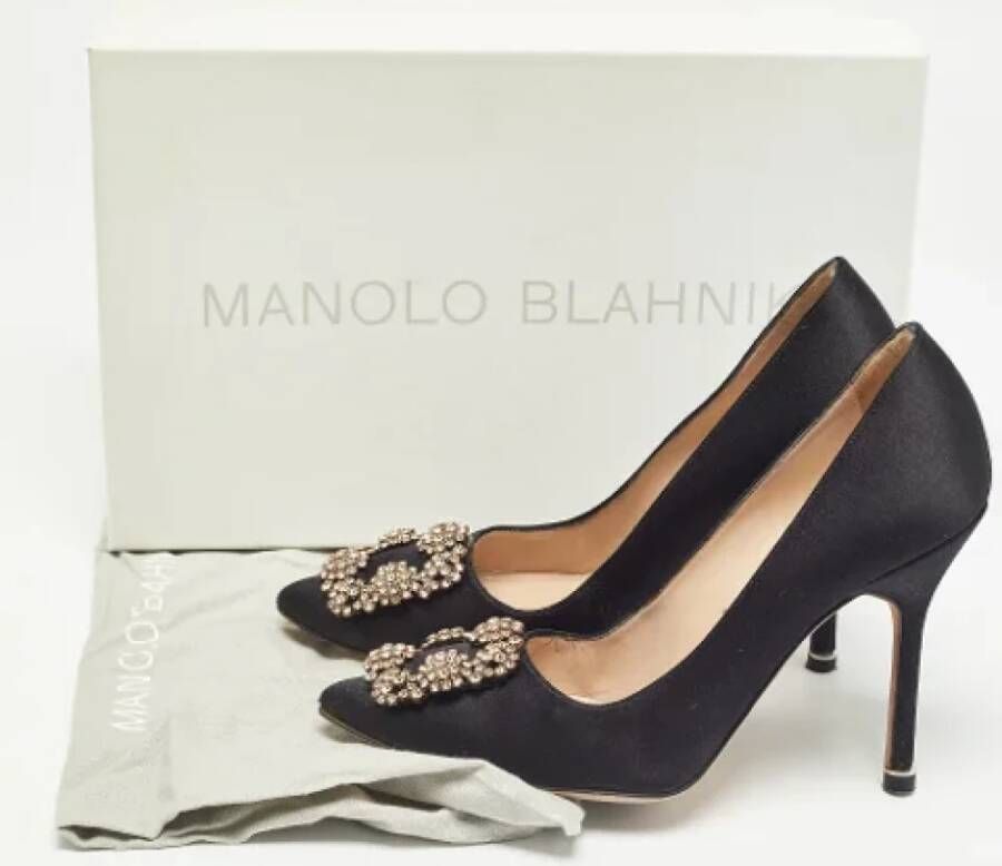 Manolo Blahnik Pre-owned Satin heels Black Dames