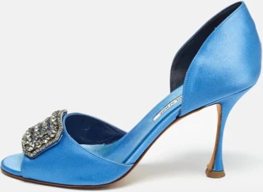 Manolo Blahnik Pre-owned Satin heels Blue Dames