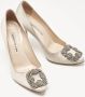 Manolo Blahnik Pre-owned Satin heels Gray Dames - Thumbnail 2