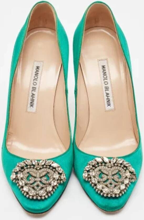 Manolo Blahnik Pre-owned Satin heels Green Dames