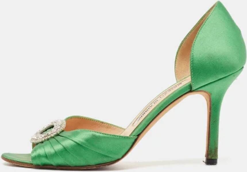 Manolo Blahnik Pre-owned Satin heels Green Dames