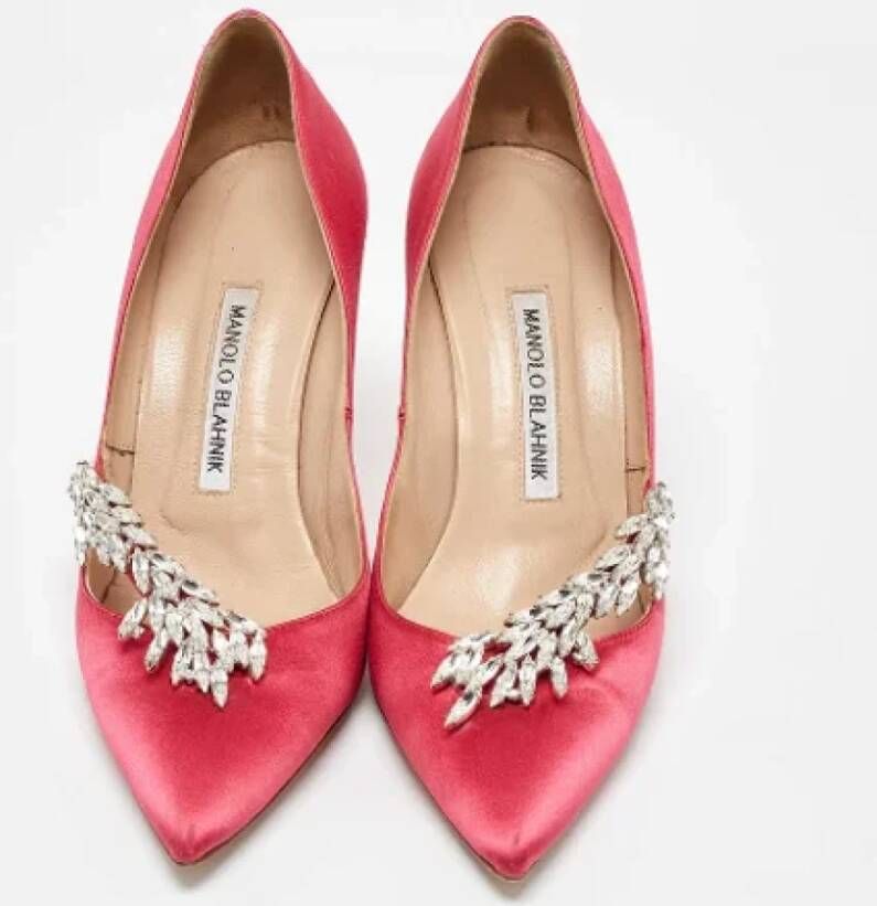 Manolo Blahnik Pre-owned Satin heels Pink Dames