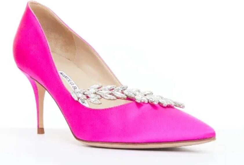 Manolo Blahnik Pre-owned Satin heels Pink Dames