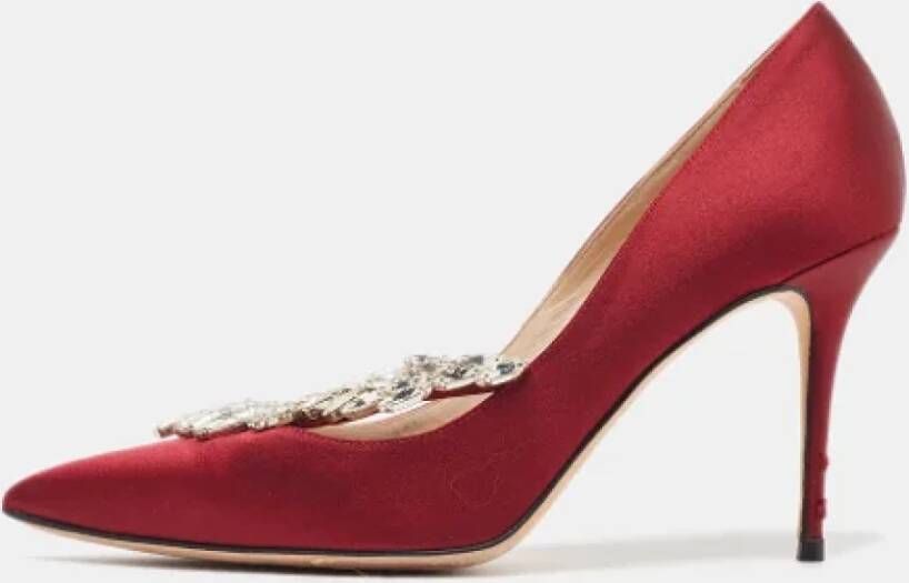 Manolo Blahnik Pre-owned Satin heels Red Dames