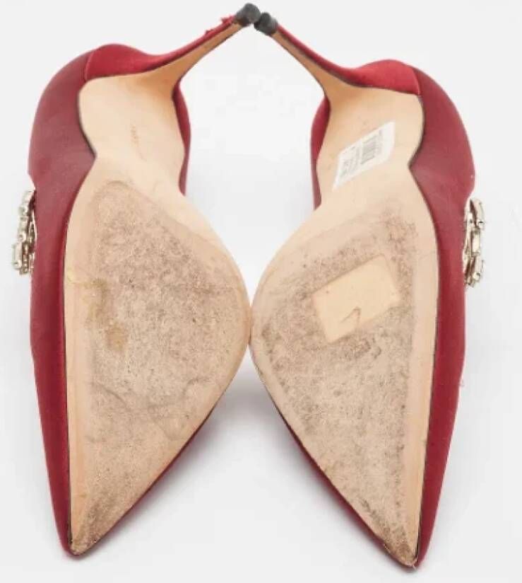 Manolo Blahnik Pre-owned Satin heels Red Dames