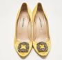 Manolo Blahnik Pre-owned Satin heels Yellow Dames - Thumbnail 3