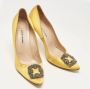 Manolo Blahnik Pre-owned Satin heels Yellow Dames - Thumbnail 4