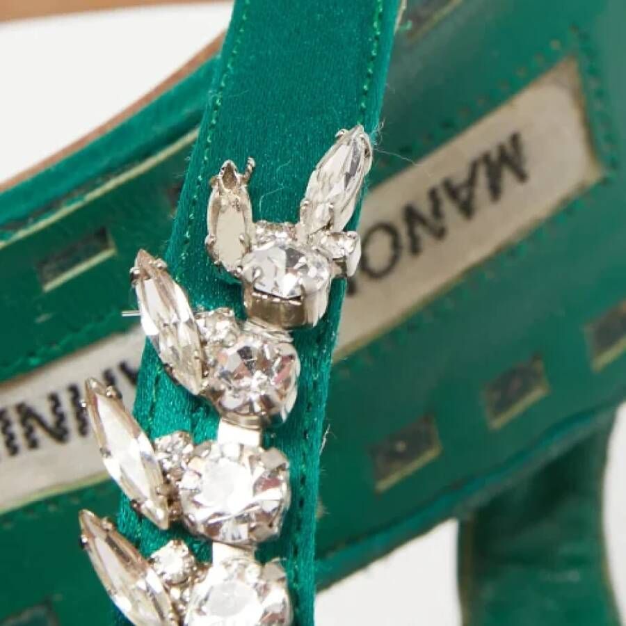 Manolo Blahnik Pre-owned Satin mules Green Dames