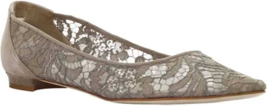 Manolo Blahnik Pre-owned Suede flats Gray Dames