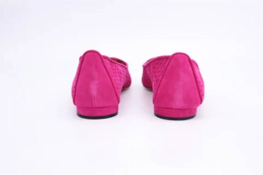 Manolo Blahnik Pre-owned Suede flats Pink Dames