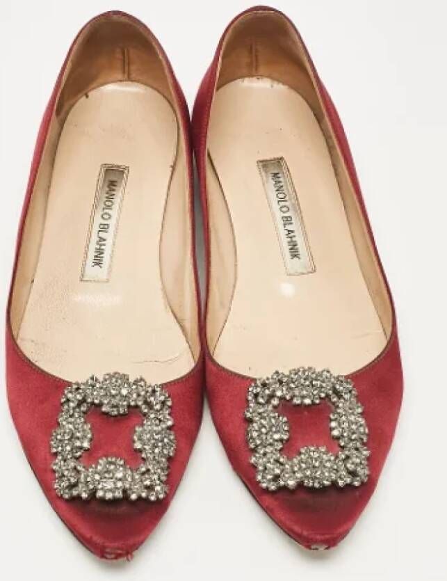 Manolo Blahnik Pre-owned Suede flats Red Dames