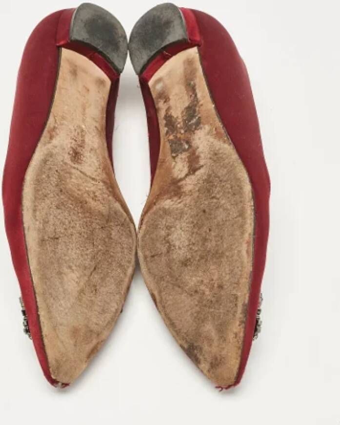 Manolo Blahnik Pre-owned Suede flats Red Dames