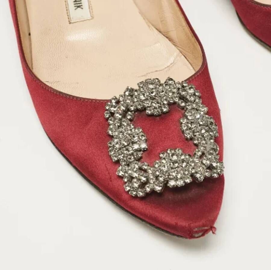 Manolo Blahnik Pre-owned Suede flats Red Dames