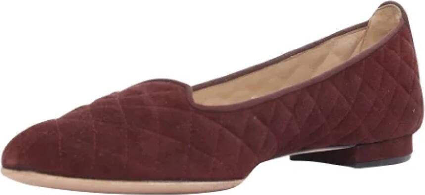 Manolo Blahnik Pre-owned Suede flats Red Dames