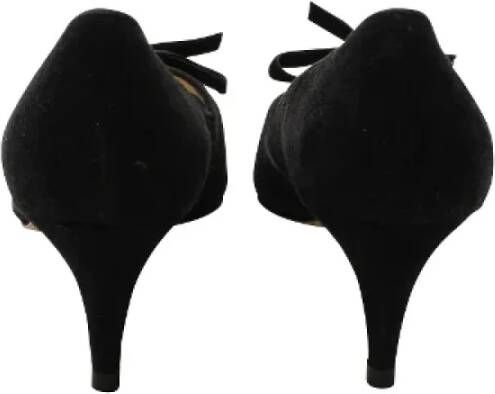 Manolo Blahnik Pre-owned Suede heels Black Dames