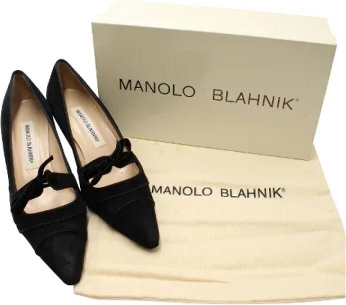 Manolo Blahnik Pre-owned Suede heels Black Dames