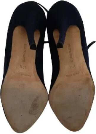 Manolo Blahnik Pre-owned Suede heels Black Dames