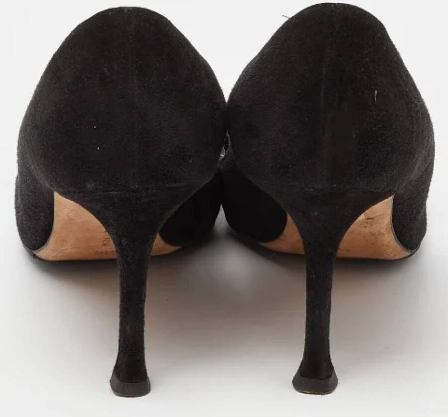 Manolo Blahnik Pre-owned Suede heels Black Dames