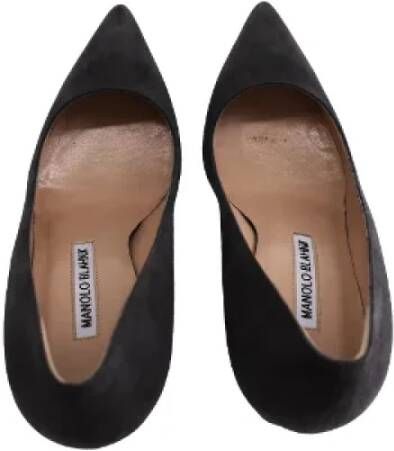 Manolo Blahnik Pre-owned Suede heels Black Dames