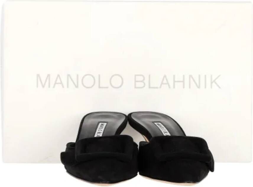 Manolo Blahnik Pre-owned Suede heels Black Dames