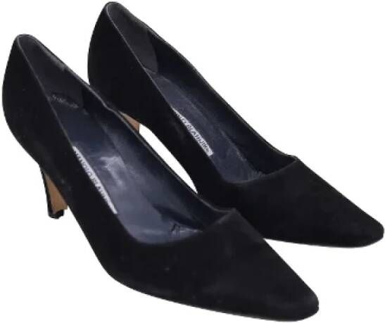 Manolo Blahnik Pre-owned Suede heels Black Dames