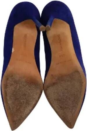 Manolo Blahnik Pre-owned Suede heels Blue Dames