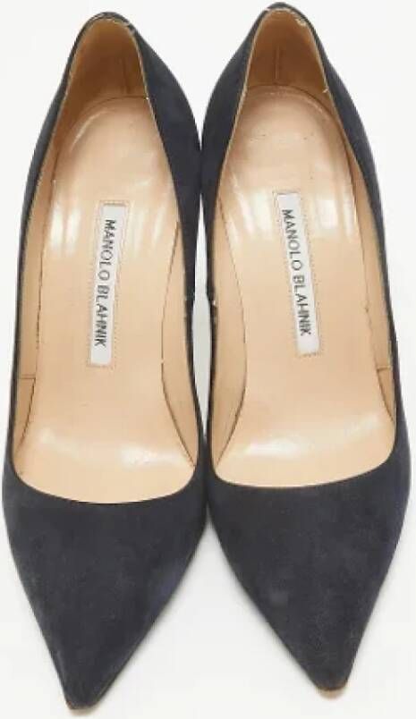 Manolo Blahnik Pre-owned Suede heels Blue Dames