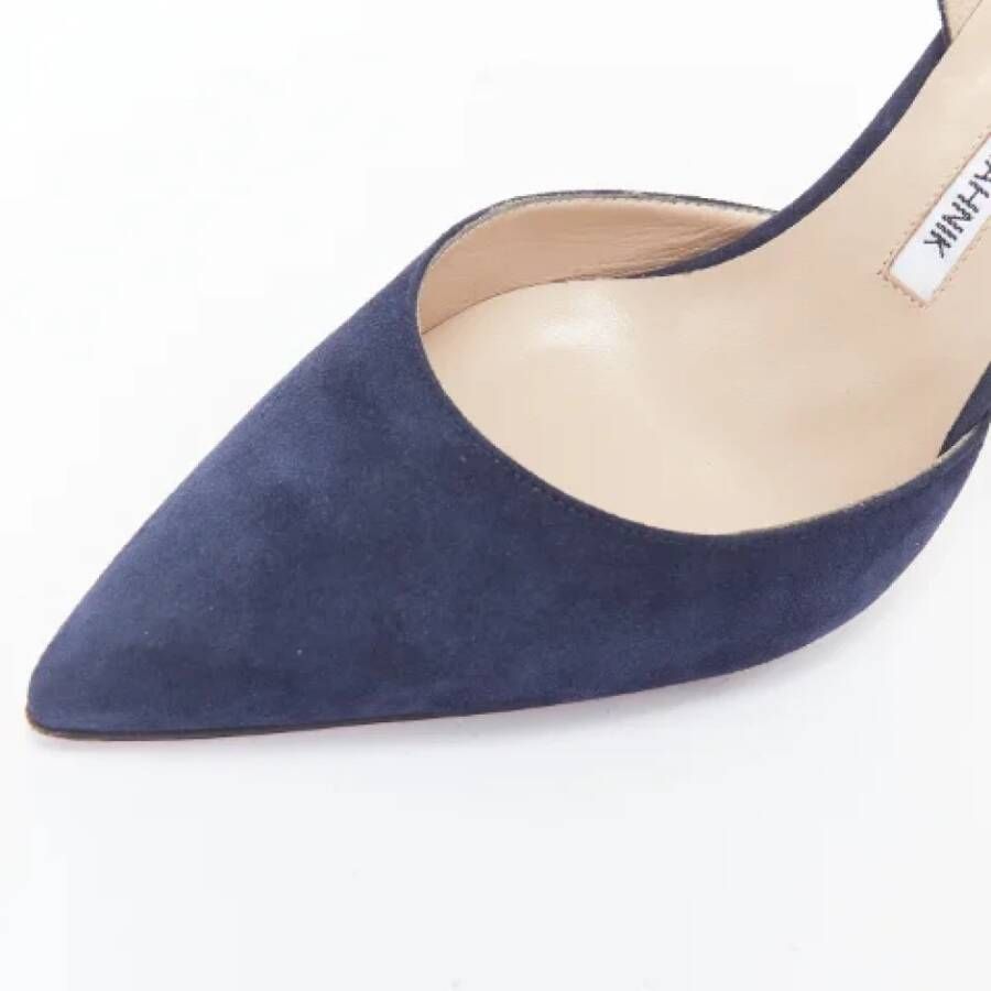 Manolo Blahnik Pre-owned Suede heels Blue Dames