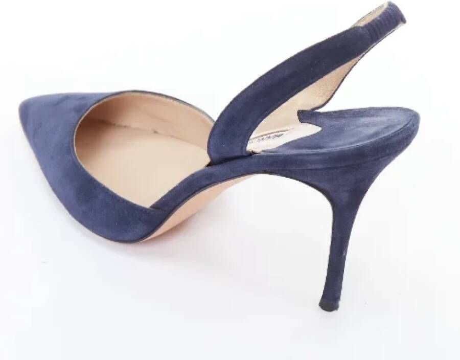 Manolo Blahnik Pre-owned Suede heels Blue Dames