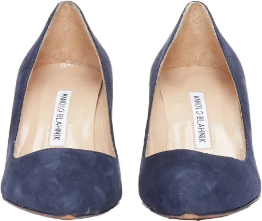 Manolo Blahnik Pre-owned Suede heels Blue Dames