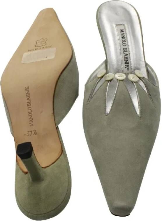 Manolo Blahnik Pre-owned Suede heels Green Dames