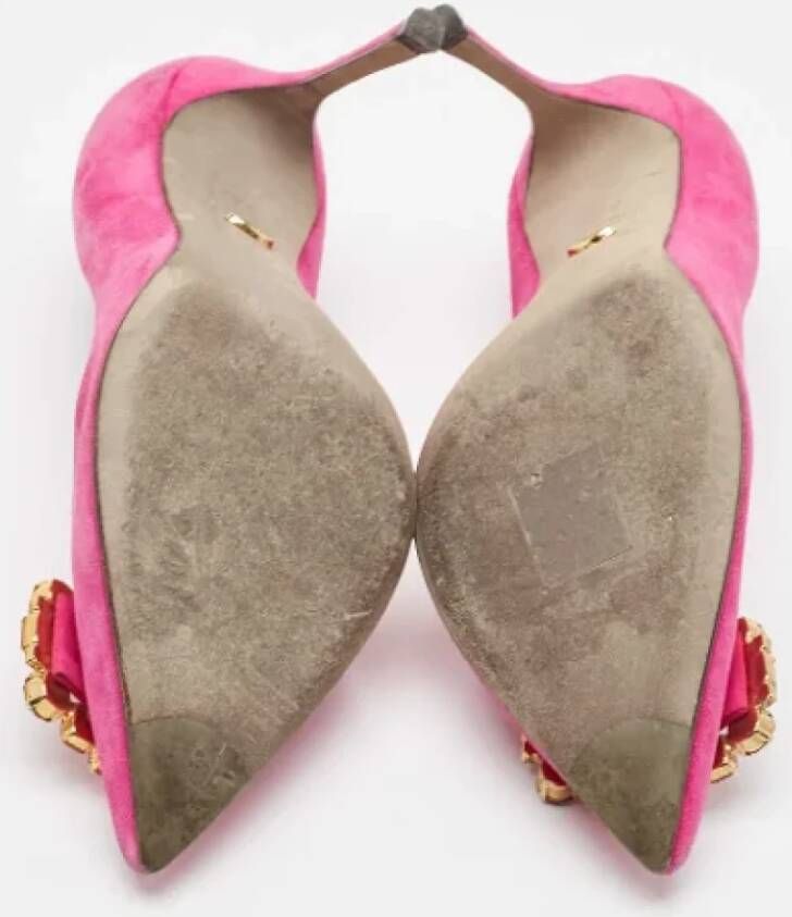 Manolo Blahnik Pre-owned Suede heels Pink Dames