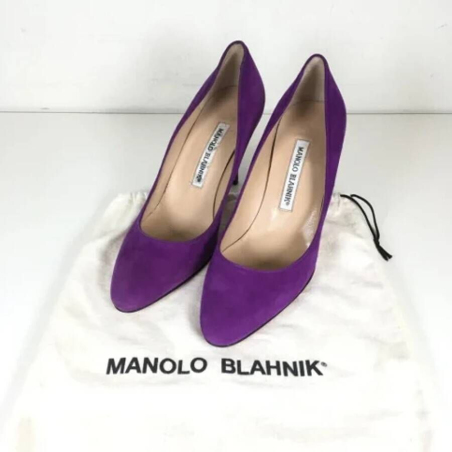 Manolo Blahnik Pre-owned Suede heels Purple Dames