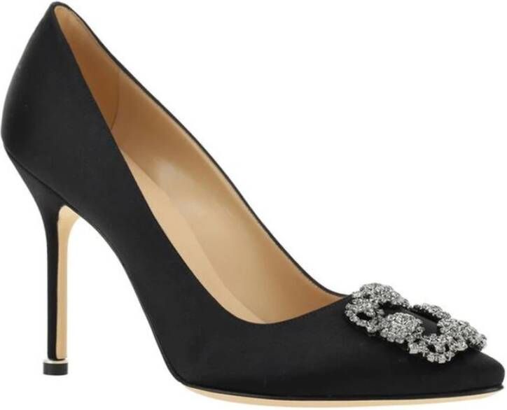 Manolo Blahnik Satijnen Pumps met Kristallen Gesp Black Dames