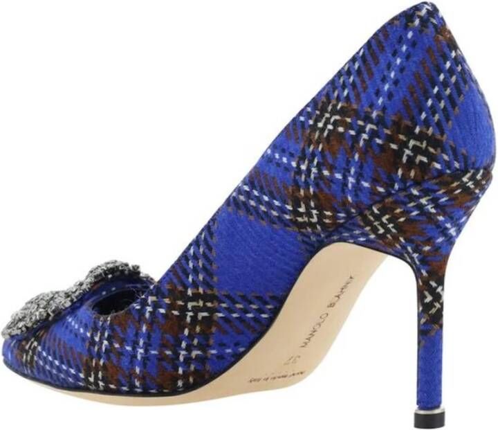 Manolo Blahnik Tartan Wol Pumps met Kristallen Gesp Blue Dames