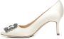 Manolo Blahnik Witte Satijnen Pumps met Kristallen Gesp White Dames - Thumbnail 4