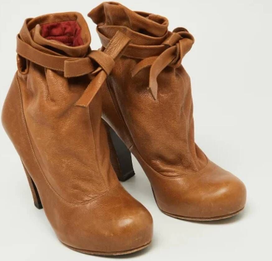 Marc Jacobs Pre-owned Leather boots Brown Dames