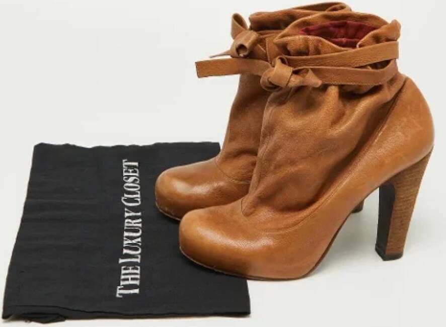 Marc Jacobs Pre-owned Leather boots Brown Dames