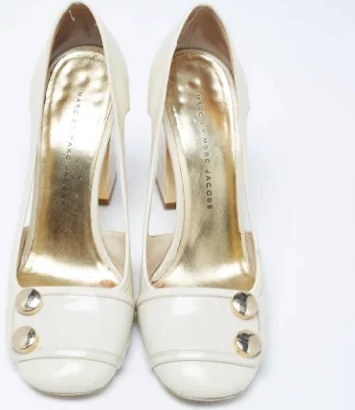 Marc Jacobs Pre-owned Leather heels Beige Dames