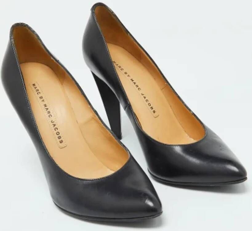 Marc Jacobs Pre-owned Leather heels Black Dames