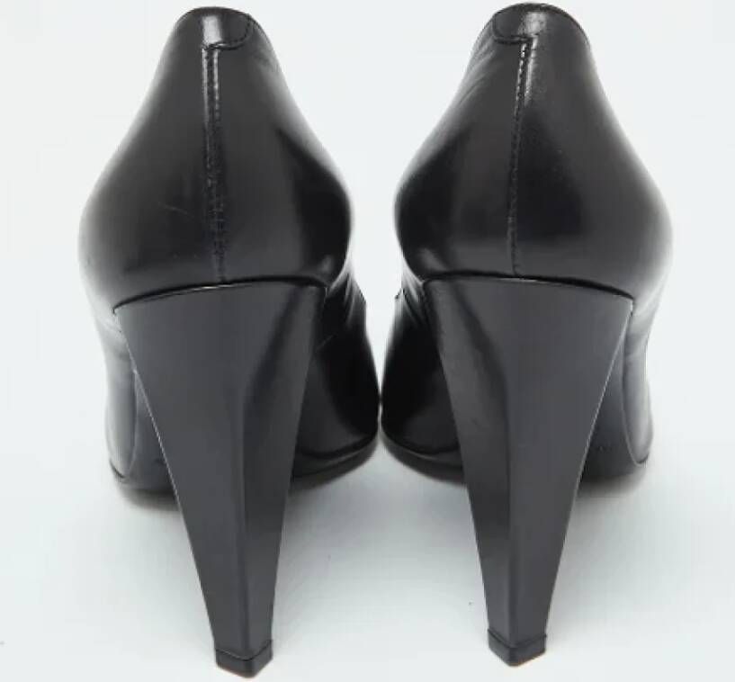 Marc Jacobs Pre-owned Leather heels Black Dames