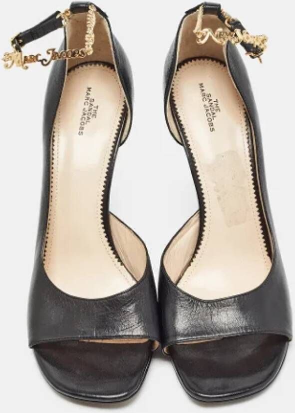 Marc Jacobs Pre-owned Leather sandals Black Dames