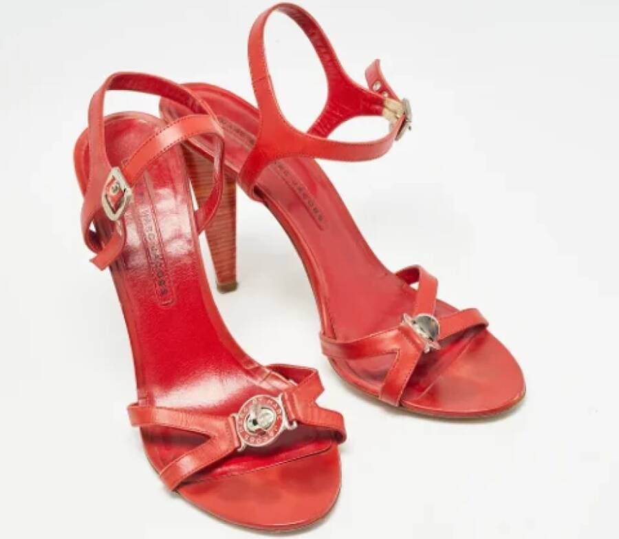 Marc Jacobs Pre-owned Leather sandals Red Dames