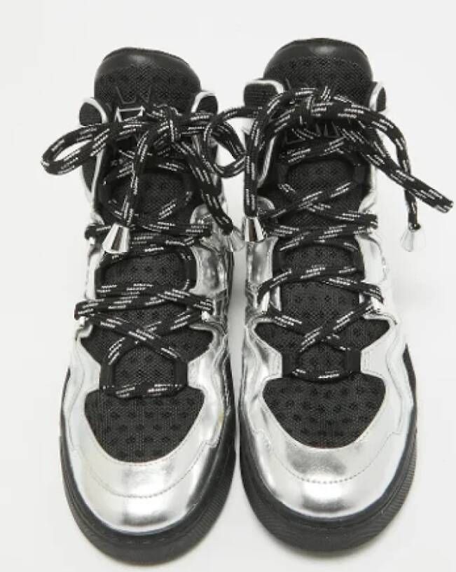 Marc Jacobs Pre-owned Leather sneakers Gray Dames