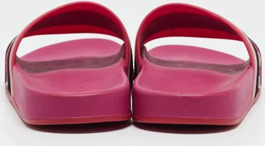 Marc Jacobs Pre-owned Rubber sandals Pink Dames