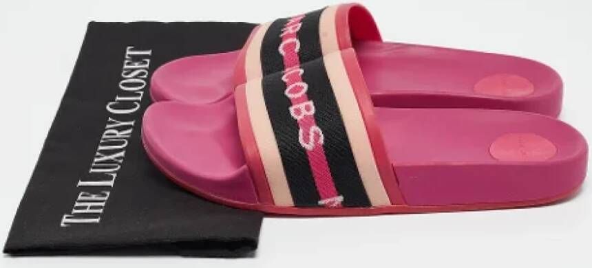 Marc Jacobs Pre-owned Rubber sandals Pink Dames