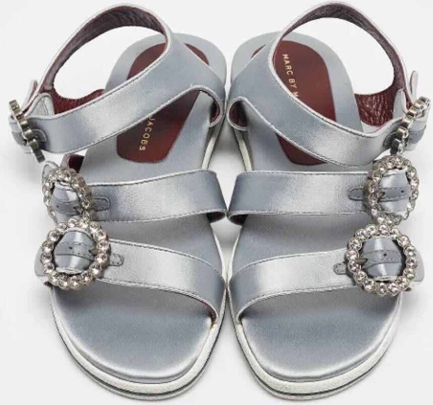 Marc Jacobs Pre-owned Satin sandals Gray Dames