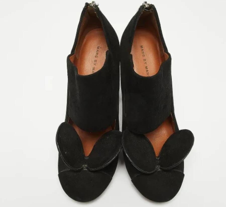 Marc Jacobs Pre-owned Suede heels Black Dames