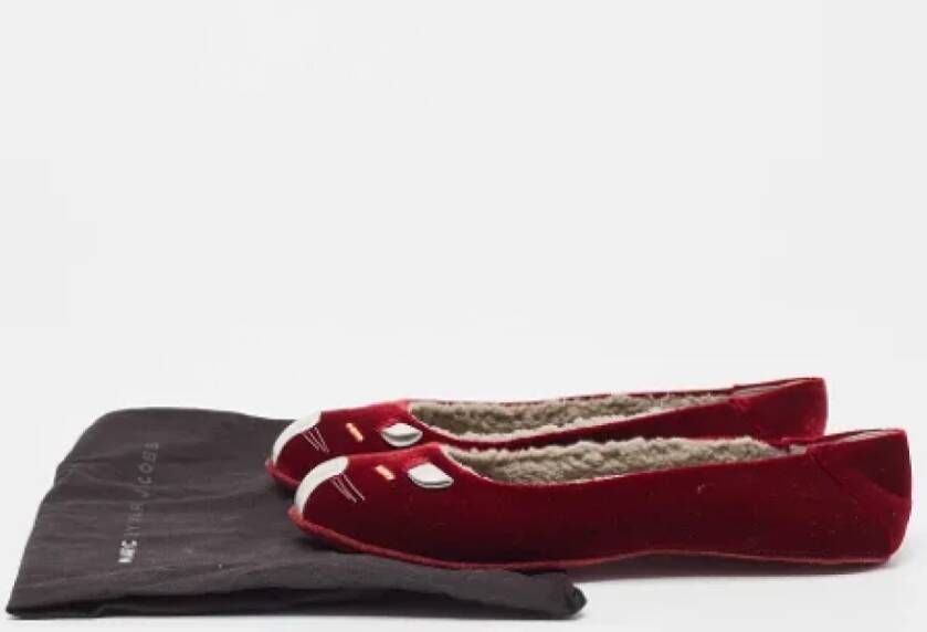 Marc Jacobs Pre-owned Velvet flats Red Dames