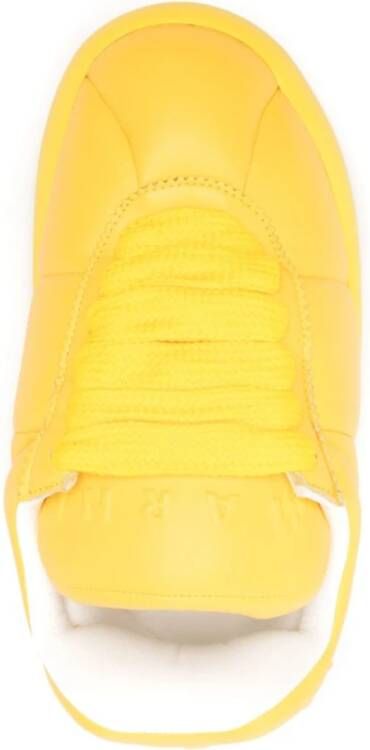 Marni Gele Sneakers met Oversized Tong Yellow Heren